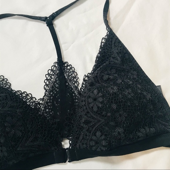 Victoria’s Secret Lace Bralette - Picture 3 of 7